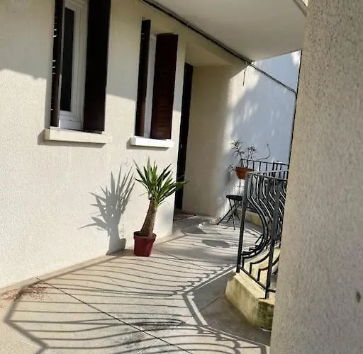 Apartment Saint Aygulf Pres De La *